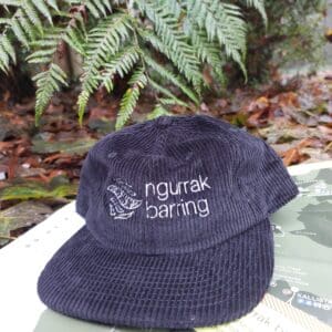 ngurrak barring cap - black